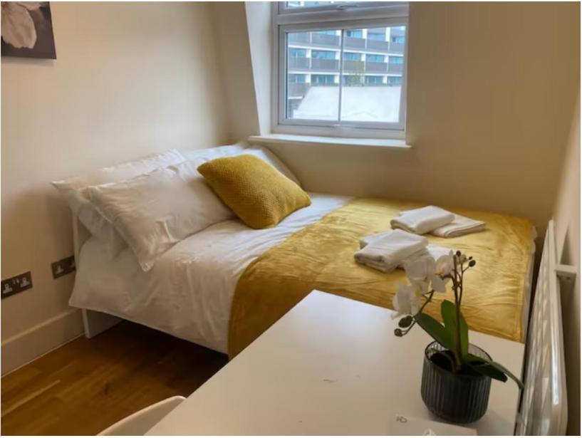 Cosy Private Rooms In Euston Square, Central Лондон Екстериор снимка