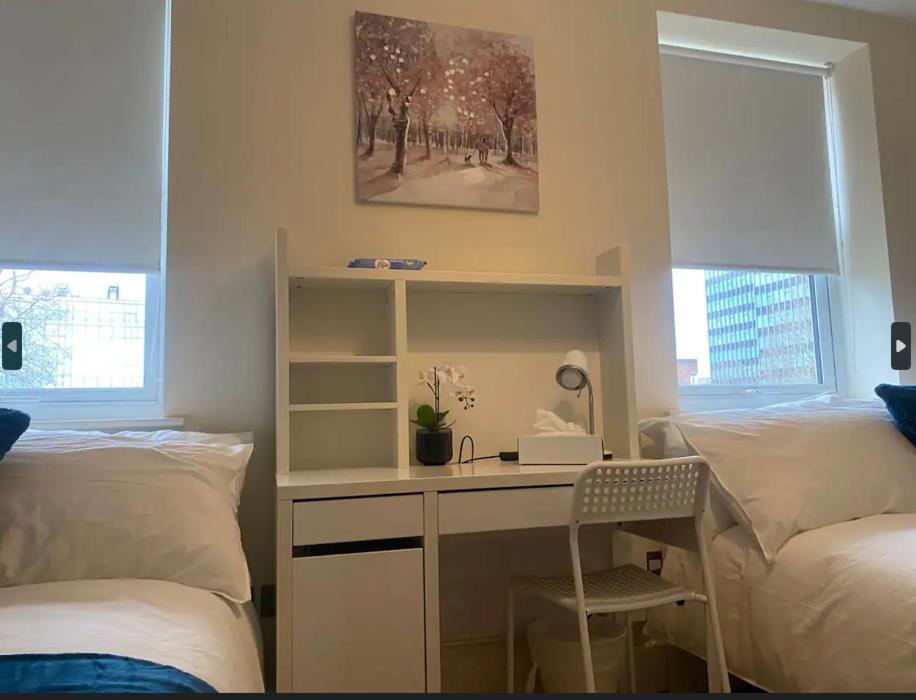 Cosy Private Rooms In Euston Square, Central Лондон Екстериор снимка